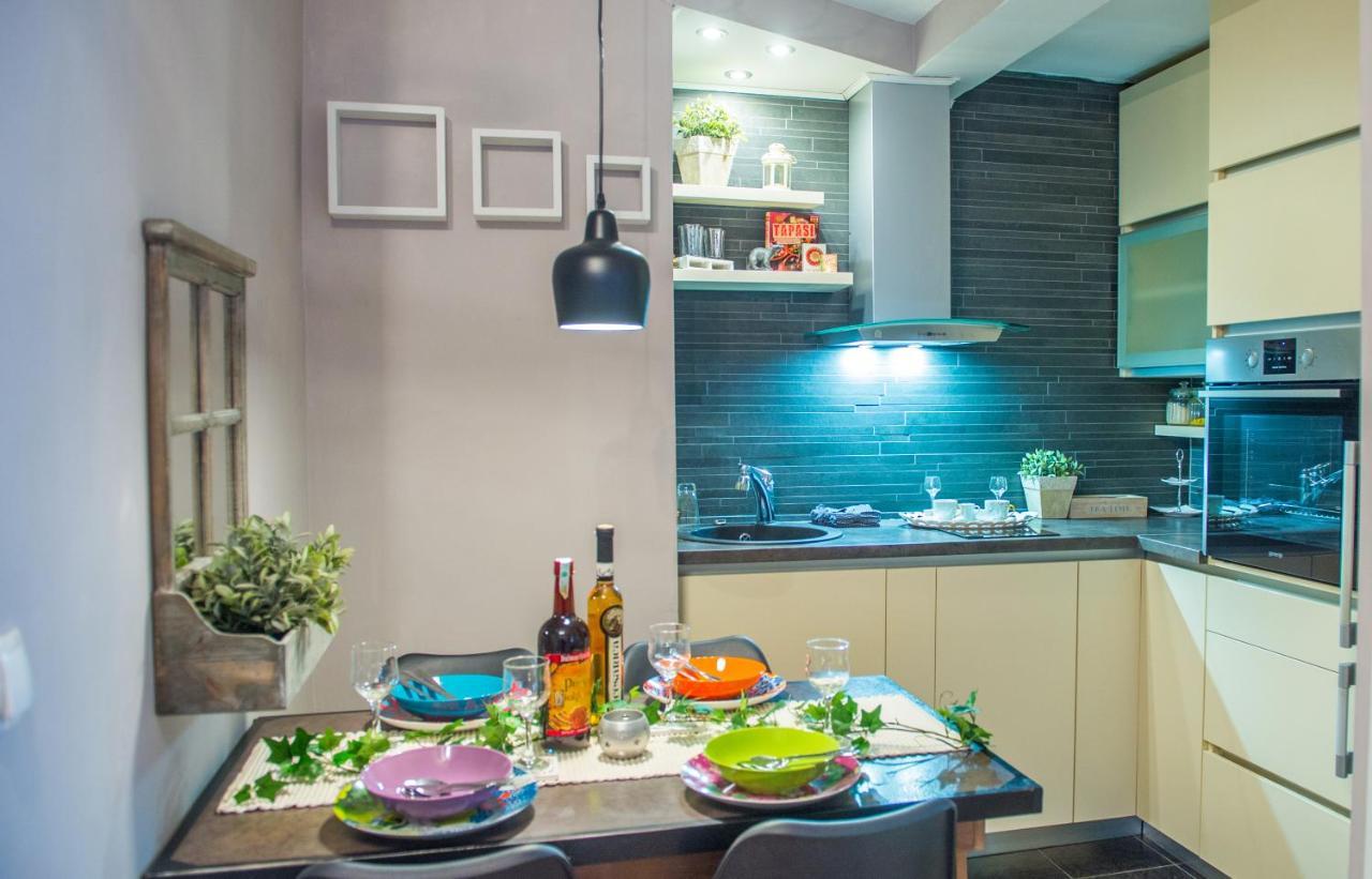 Luxe Living In モスタル エクステリア 写真
