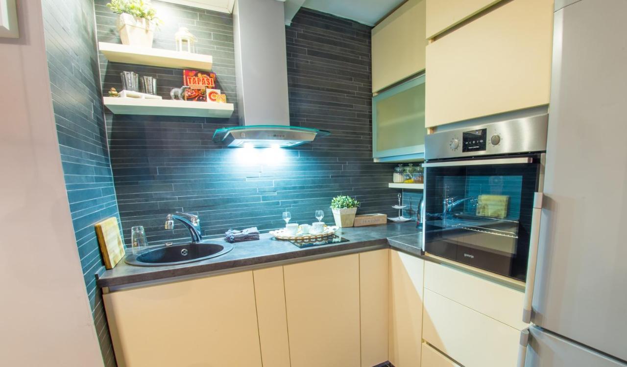 Luxe Living In モスタル エクステリア 写真