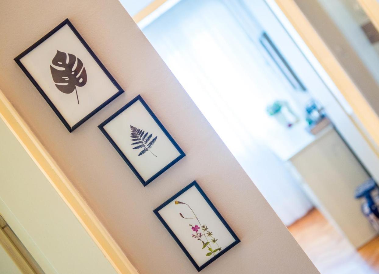 Luxe Living In モスタル エクステリア 写真